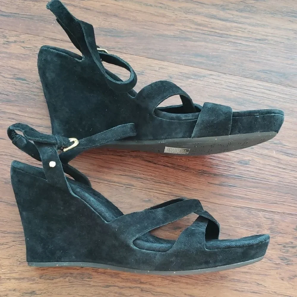 UGG Black Suede Wedge Sandals Size 8.5